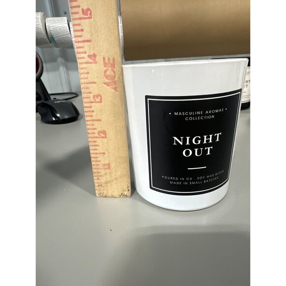 Leoben Night Out Scented Candle 9 Ounce Soy Wax Blend Masculine Aromas Black/Whi - Picture 6 of 7